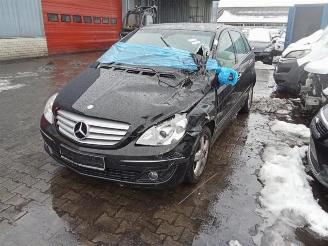 Mercedes B-klasse B (W245), Hatchback, 2005 / 2011 2.0 B-180 CDI 16V picture 2