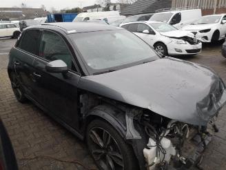 Audi A1 A1 Sportback (8XA/8XF), Hatchback 5-drs, 2011 / 2018 1.4 TDI Ultra 12V picture 7