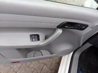 Volkswagen Caddy Caddy III (2KA,2KH,2CA,2CH), Van, 2004 / 2015 1.9 TDI picture 5