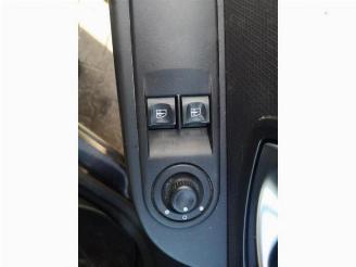 Renault Clio Clio IV Estate/Grandtour (7R), Combi 5-drs, 2012 / 2021 1.5 Energy dCi 90 FAP picture 8