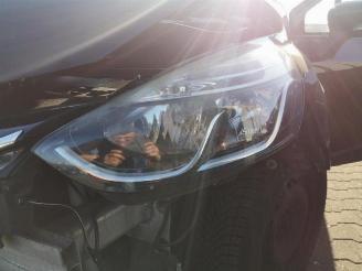 Renault Clio Clio IV Estate/Grandtour (7R), Combi 5-drs, 2012 / 2021 1.5 Energy dCi 90 FAP picture 29