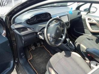 Peugeot 208 208 I (CA/CC/CK/CL), Hatchback, 2012 / 2019 1.2 Vti 12V PureTech 82 picture 15