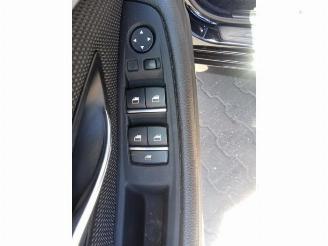 BMW 5-serie 5 serie (F10), Sedan, 2009 / 2016 520i 16V picture 9