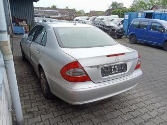 Mercedes E-klasse E (W211), Sedan, 2002 / 2008 2.2 E-220 CDI 16V picture 3