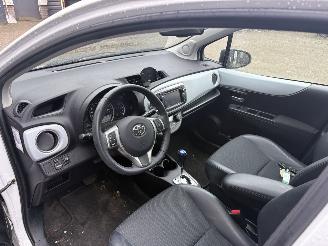 Toyota Yaris 1.5 Full Hybrid Dynamic picture 10