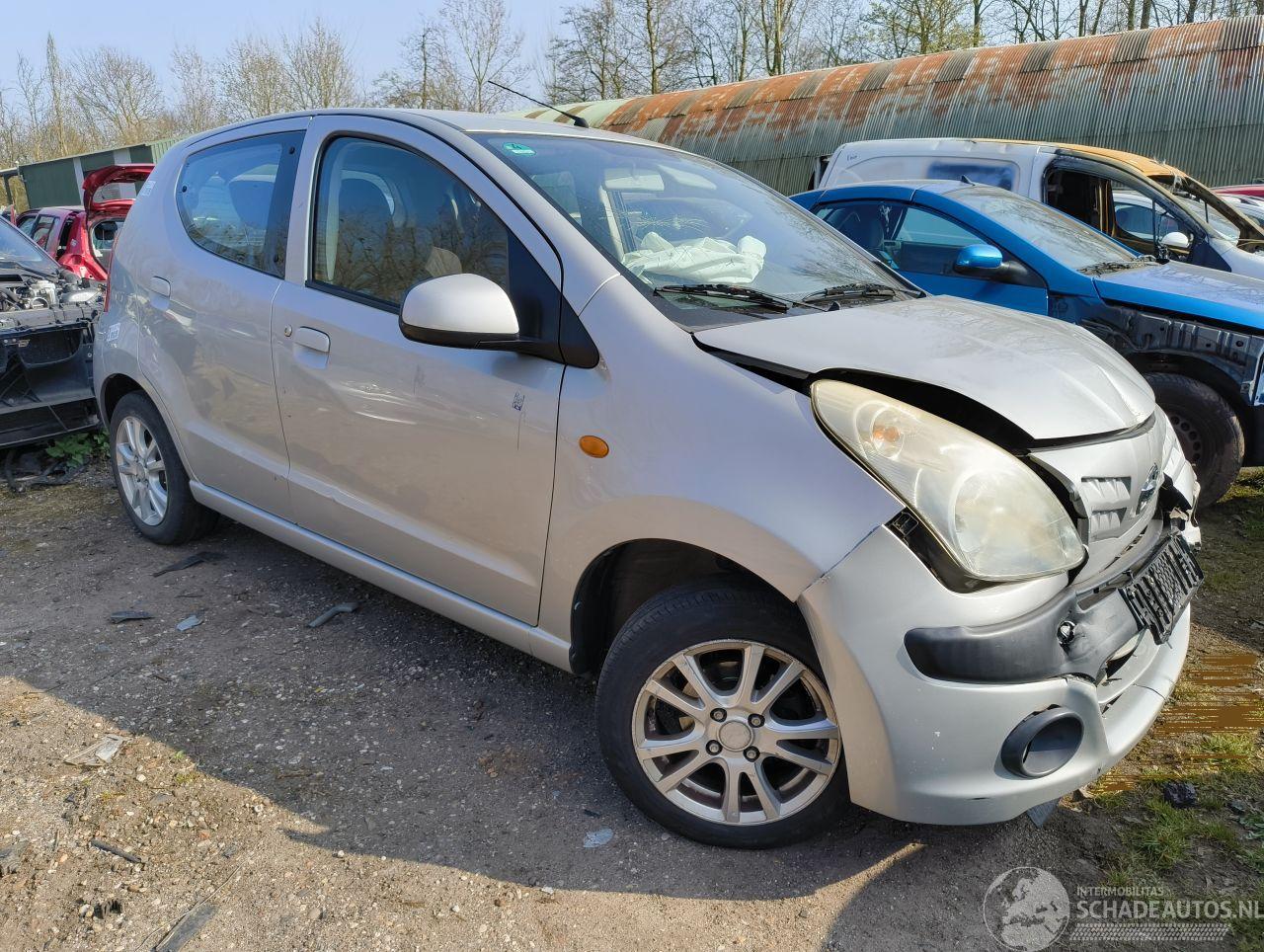 Nissan Pixo 1.0 Look