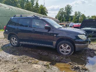 Dezmembrări autoturisme Mitsubishi Outlander Sport 2.0 Invite+ 2006/4