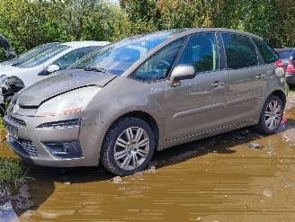 Démontage voiture Citroën C4-picasso 2.0-16V Ambiance EB6V 5p. 2007/4