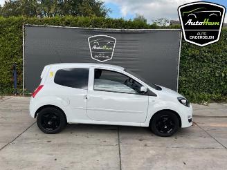 Uttjänta bilar auto Renault Twingo Twingo II (CN), Hatchback 3-drs, 2007 / 2014 1.2 16V 2013/1
