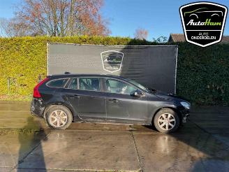 Autoverwertung Volvo V-60 V60 I (FW/GW), Combi, 2010 / 2018 1.6 T3 16V 2012/5
