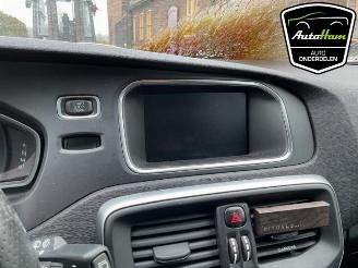 Volvo V-40 V40 (MV), Hatchback 5-drs, 2012 / 2019 1.5 T3 16V Geartronic picture 12