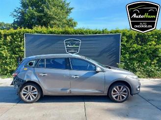 Démontage voiture Renault Mégane Megane III Grandtour (KZ), Combi 5-drs, 2008 / 2016 1.6 16V 2009/7