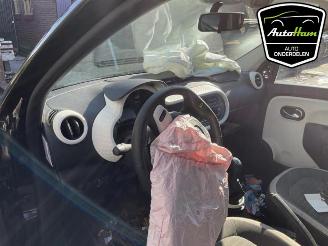 Renault Twingo Twingo III (AH), Hatchback 5-drs, 2014 1.0 SCe 70 12V picture 11