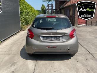 Peugeot 208 208 I (CA/CC/CK/CL), Hatchback, 2012 / 2019 1.2 Vti 12V PureTech 82 picture 11