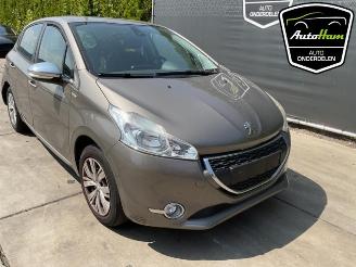 Peugeot 208 208 I (CA/CC/CK/CL), Hatchback, 2012 / 2019 1.2 Vti 12V PureTech 82 picture 3