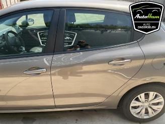 Peugeot 208 208 I (CA/CC/CK/CL), Hatchback, 2012 / 2019 1.2 Vti 12V PureTech 82 picture 9