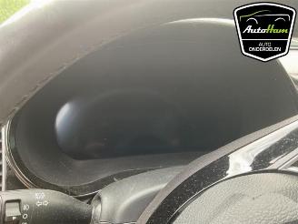 Kia Cee d Ceed Sportswagon (CDF), Combi 5-drs, 2018 1.0i T-GDi 12V picture 16