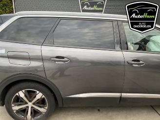 Peugeot 5008 5008 II (M4/MC/MJ/MR), MPV, 2016 / 2024 1.2 12V e-THP PureTech 130 picture 11