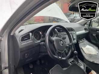 Volkswagen Tiguan Tiguan (AD1), SUV, 2016 / 2024 1.4 TSI 16V picture 17