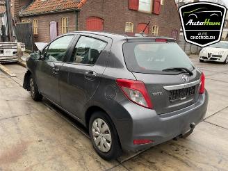 Toyota Yaris Yaris III (P13), Hatchback, 2010 / 2020 1.0 12V VVT-i picture 8