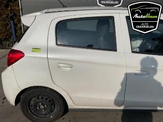 Mitsubishi Space-star Space Star (A0), Hatchback, 2012 1.0 12V picture 12