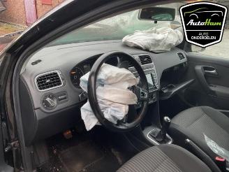 Volkswagen Polo Polo V (6R), Hatchback, 2009 / 2017 1.4 16V picture 13