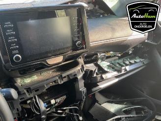 Toyota Yaris Yaris IV (P21/PA1/PH1), Hatchback, 2020 1.5 12V Hybrid 115 picture 17