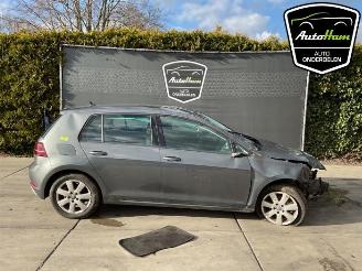 Vrakbiler auto Volkswagen Golf Golf VII (AUA), Hatchback, 2012 / 2021 1.0 TSI 12V 2017/4
