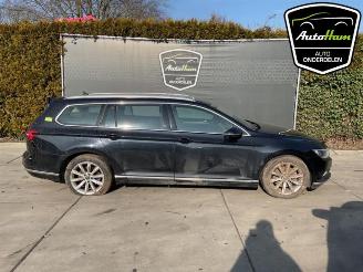 Coche siniestrado Volkswagen Passat Passat Variant (3G5), Combi, 2014 / 2024 2.0 TDI 16V 150 2015/10