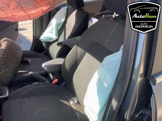 Ford Fiesta Fiesta 7, Hatchback, 2017 1.0 EcoBoost 12V Hybrid 125 picture 20