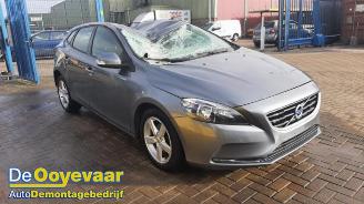 Volvo V-40 V40 (MV), Hatchback 5-drs, 2012 / 2019 2.0 D2 16V picture 9