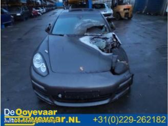 Vrakbiler auto Porsche Panamera Panamera (970), Hatchback, 2009 / 2016 3.0 D V6 24V 2013/6