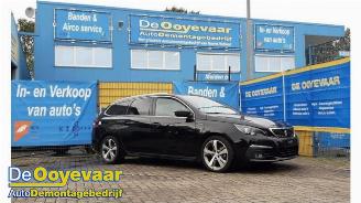 Coche siniestrado Peugeot 308 308 SW (L4/L9/LC/LJ/LR), Combi 5-drs, 2014 / 2021 1.5 BlueHDi 130 2019/2