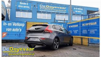 Volvo V-40 V40 (MV), Hatchback 5-drs, 2012 / 2019 1.6 T3 GTDi 16V picture 3