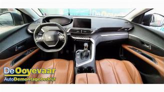 Peugeot 5008 5008 II (M4/MC/MJ/MR), MPV, 2016 / 2024 1.2 12V e-THP PureTech 130 picture 2