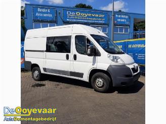 Coche siniestrado Peugeot Boxer Boxer (U9), Van, 2006 2.2 HDi 130 Euro 5 2013/6