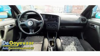 Volkswagen Golf Golf III Cabrio Restyling (1E7), Cabrio, 1998 / 2002 1.8 picture 2