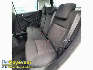 Peugeot 208 208 I (CA/CC/CK/CL), Hatchback, 2012 / 2019 1.2 Vti 12V PureTech picture 7