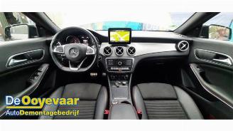 Mercedes Cla-klasse CLA Shooting Brake (117.9), Combi, 2015 / 2019 1.6 CLA-180 16V picture 2