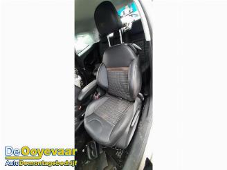 Peugeot 208 208 I (CA/CC/CK/CL), Hatchback, 2012 / 2019 1.6 Vti 16V picture 6