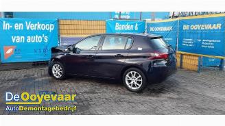 Autoverwertung Peugeot 308 308 (L3/L8/LB/LH/LP), Hatchback 5-drs, 2013 / 2021 1.2 12V e-THP PureTech 110 2018/2