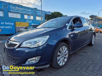 Autoverwertung Opel Astra Astra J (PC6/PD6/PE6/PF6), Hatchback 5-drs, 2009 / 2015 1.4 Turbo 16V 2010/9