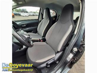 Toyota Aygo Aygo (B40), Hatchback, 2014 1.0 12V VVT-i picture 6