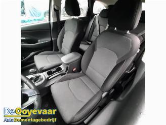 Hyundai I-30 i30 Wagon (PDEF5), Combi, 2017 1.0 T-GDI 12V Hybrid 48V picture 8