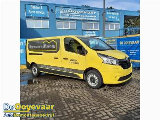 Salvage car Renault Trafic Trafic (1FL/2FL/3FL/4FL), Van, 2014 1.6 dCi 125 Twin Turbo 2018/10