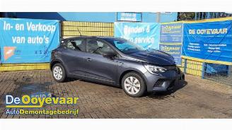 Salvage car Renault Clio Clio V (RJAB), Hatchback 5-drs, 2019 1.0 TCe 100 12V 2020/1