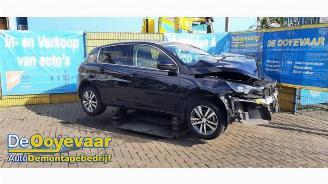 Salvage car Peugeot 308 308 (L3/L8/LB/LH/LP), Hatchback 5-drs, 2013 / 2021 1.2 12V e-THP PureTech 130 2018/9