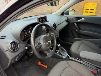 Audi A1 Audi A1 Attraction 1.6 TDI DSG picture 20