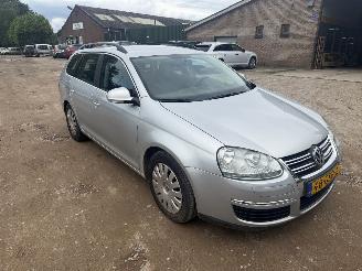 Schadeauto Volkswagen Golf  2008/8
