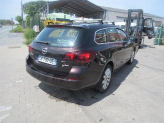 Opel Astra BREAK picture 9